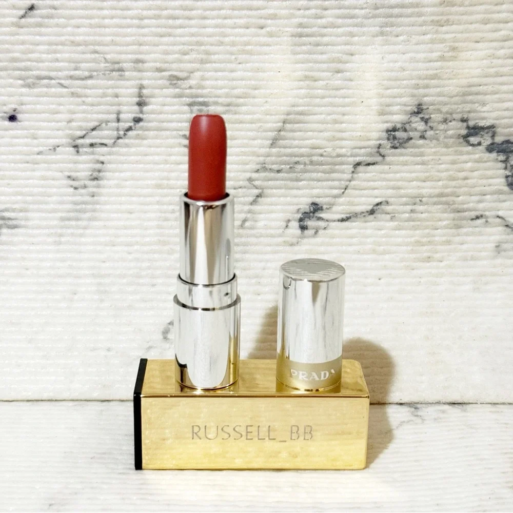 Prada Monochrome Lipstick B02 Quartz Nude Pink
